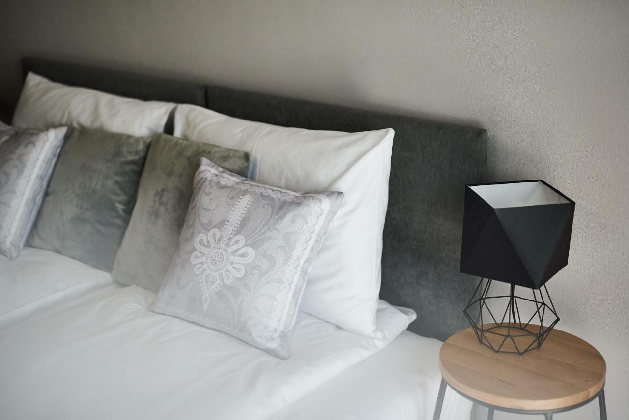 Sierockie Szczyty Hotel ภายนอก รูปภาพ